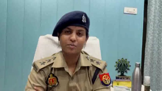 *थाना फरह क्षेत्रान्तर्गत ग्राम शाहपुर में एक ही परिवार के दो पक्षो में पशुओं को बांधने को लेकर हुए झगडा