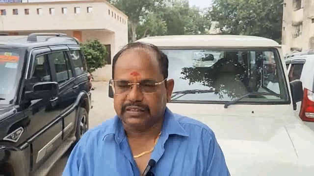 मथुरा जनपद के राया कस्बा में पकड़ा गया नकली घी