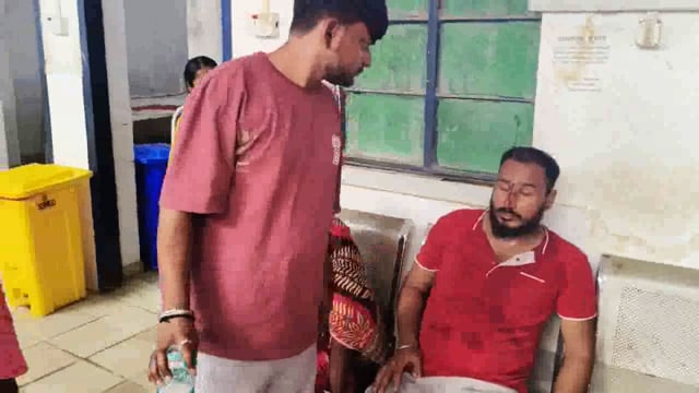 5 डिसमिल जमीन के विवाद में ससुर दामाद सहित पांच लोगों पर विपक्षियों ने किया हमला।