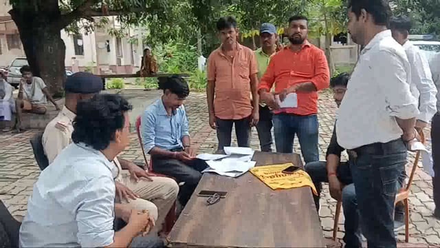 थाना परिसर में जनता दरबार आयोजित कर तीन मामलों का किया गया निष्पादन
