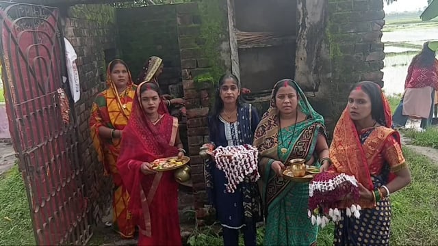 श्रावण मास की तीसरी सोमवारी पर श्रद्धालुओं ने की भोलेनाथ की पूजा, किया जलाभिषेक