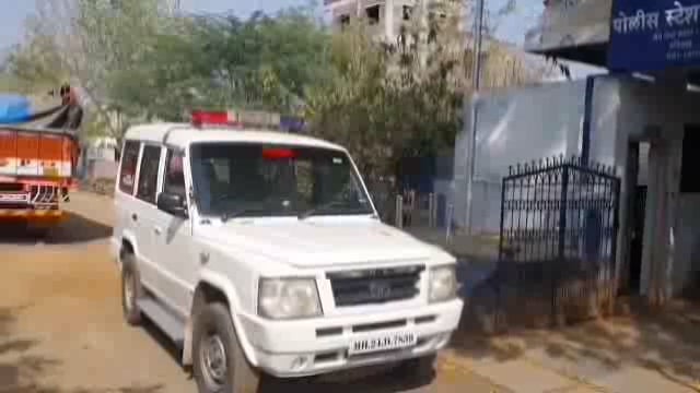 बनशेळकी रोड येथे १० लाखांसाठी महिलेचा छळ,सात जणांवर गुन्हा दाखल