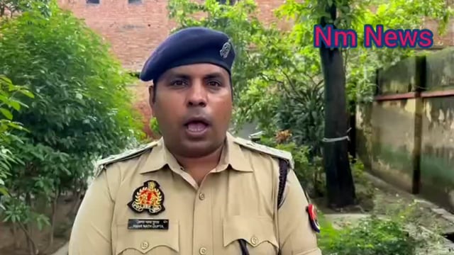 *आज दिनांक-31.07.2025 को थाना नवाबगंज क्षेत्रान्तर्गत ब्रम्हौली बॉर्डर पर 01 डीसीएम अनियंत्रित होकर पलट गया#latest_news 