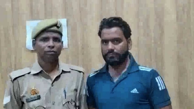 पुलिस कार्यवाही में एक और को किया गिरफ्तार