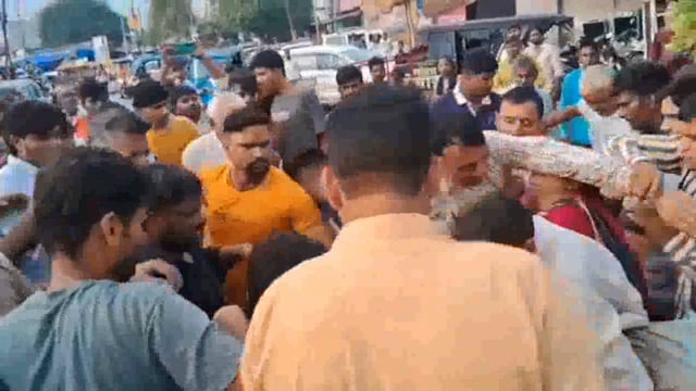 ट्रैक्टर चोरी के मामले में मथुरा आई अजमेर पुलिस से मारपीट कर आरोपी को छुड़ाया एक मुकदमा और दर्ज