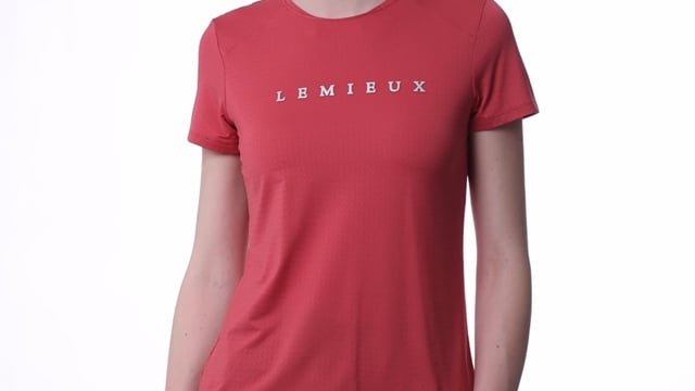 IT07882_studio_sportst-shirt_cranberry