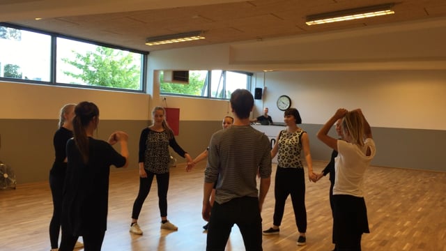 (26) En Ven Som Mig – fra Aladdin (-6% – i rundkreds)