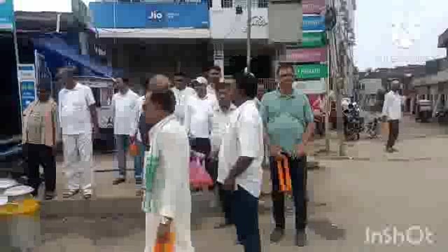 सूर्यगढ़ा पटेल चौक पर राजद प्रदेश अध्यक्ष मंगनी लाल मंडल जी का हुआ आगमन  कार्यकर्ताओं के द्वारा हुआ भव्य स्वागत।