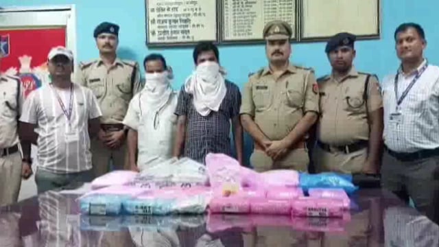 डीडीयू जंक्शन पर चेकिंग के दौरान लगभग 19 किलो चांदी के जेवरात हुए बरामद,दो संदिग्ध भी हुए गिरफ्तार