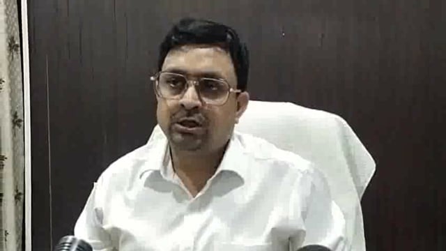 गाजीपुर बाढ़ प्रभावित क्षेत्र में सरकारी विद्यालयों की छुट्टी के संबंध मे बीएसए 