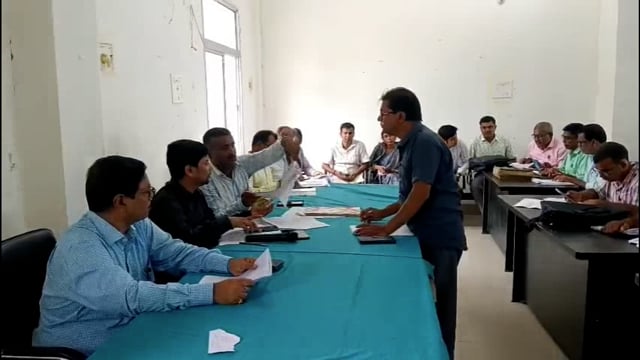 मतदाता पुनरीक्षण कार्य प्रगति की समीक्षा को लेकर एडीएम ने किया बैठक। 42 बीएलओ से स्पष्टीकरण।