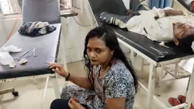 शराबी पति ससुर ने मारा महिला को महिला हुई घायल जिला अस्पताल में कराया भर्ती