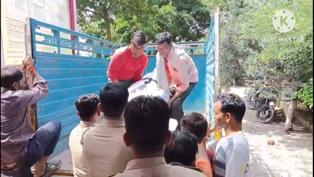 गांव नगला लोढ़ा में तालाब में डूबा युवक