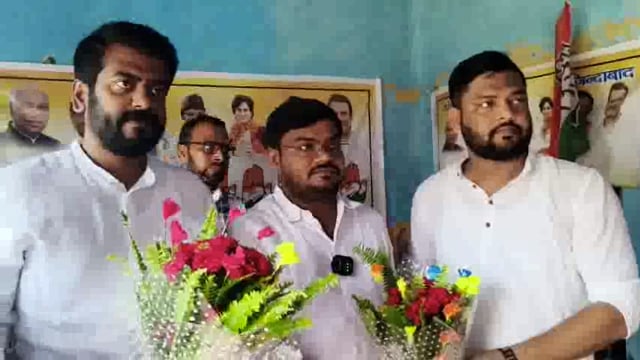 चुनाव आयोग मतदाता पुनरीक्षण के नाम पर आम लोगों को वोट के अधिकार से वंचित करने की रच रही है साजिश, कांग्रेस।