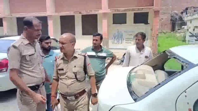 रुड़की! लक्सर से लौट रहे कार सवारों पर बाइक सवार युवकों ने की ताबड़तोड़ फायरिंग!