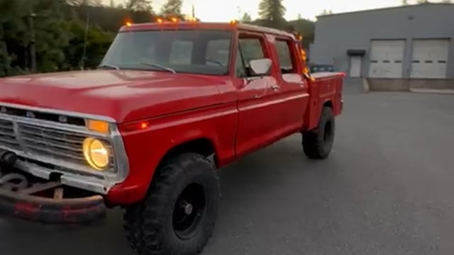 1976 Ford F-250 Custom Highboy Service Bed