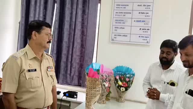 जनएकता संघटनेच्या वतीने नूतन उपविभागीय पोलीस अधिकारी गजानन भातलवंडे यांचा सत्कार