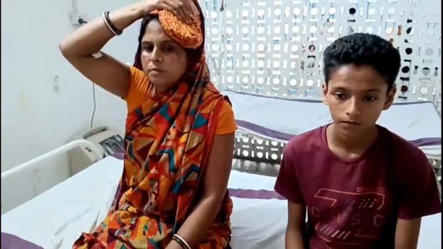 रास्ता विवाद में महिला पर जानलेवा हमला,बचाने गए पुत्र से भी की गई मारपीट।