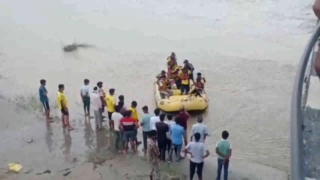 लक्सर! गंगा नदी के बालवाली तट पर युवक पानी में डूबा! एस डी आर एफ ने बचाई जान!