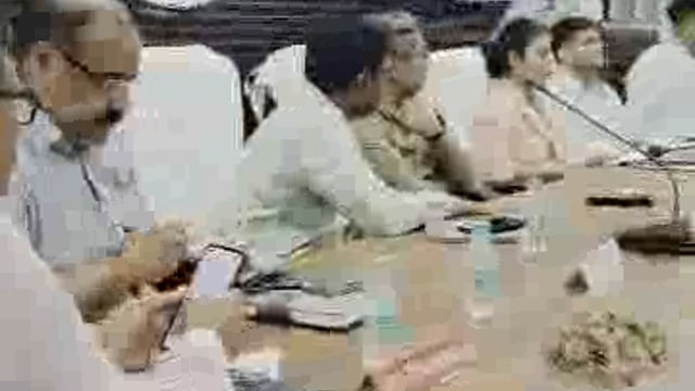 डीएम की अध्यक्षता में तहसील समाधान दिवस का हुआ आयोजन