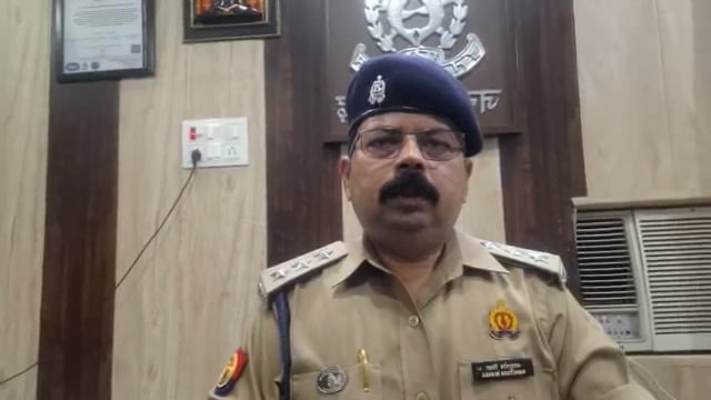 *थाना कुण्डा क्षेत्रान्तर्गत अस्थाई थाना भक्ति धाम मनगढ़ में 06 अभियुक्ताओं द्वारा चोरी कर लेने के करने प्रकरण##latest_n