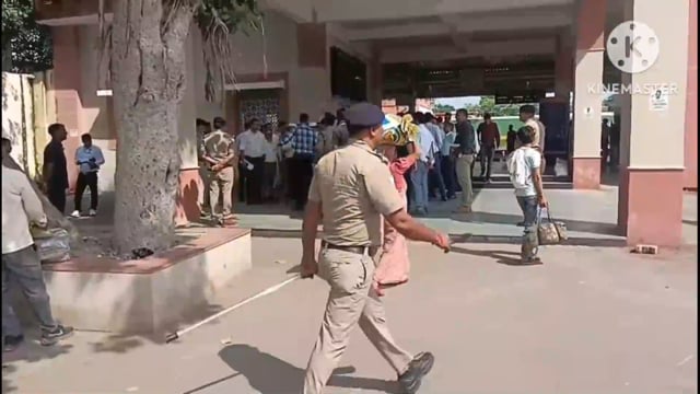 महा प्रबंधक उत्तर प्रदेश रेलवे उपेंद्र चंद्र जोशी ने मंगलवार ईदगाह जंक्शन का किया निरीक्षण