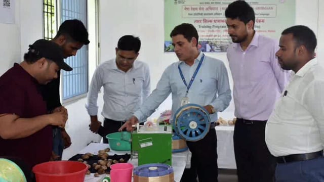 मेरा रेशम मेरा अभियान कार्यक्रम के तहत एक दिवसीय प्रशिक्षण आयोजित
