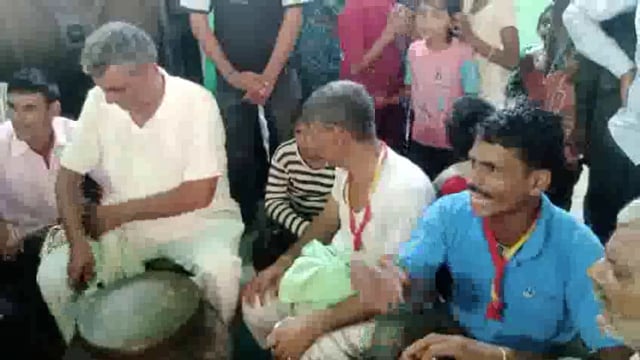 तीन दिवसीय बलदेव छठ बायगीर मेला शुरू थाली की थाप मन्त्रों की शक्ति पर नाचते चीखते चिल्लाते नजर आये मरीज कैंसर जैसी विमारी से ग्रसित पहुंचे मरीज