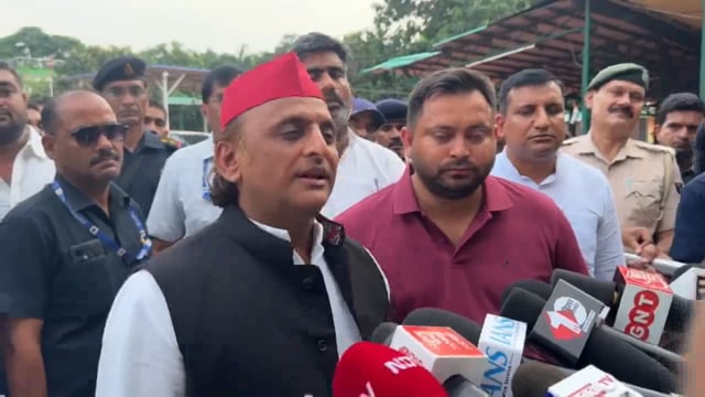 तेजस्वी यादव से बेहतर नेतृत्व कौन कर सकता है?': अखिलेश यादव

पटना: समाजवादी पार्टी (सपा) प्रमुख अखिलेश यादव ने#politics