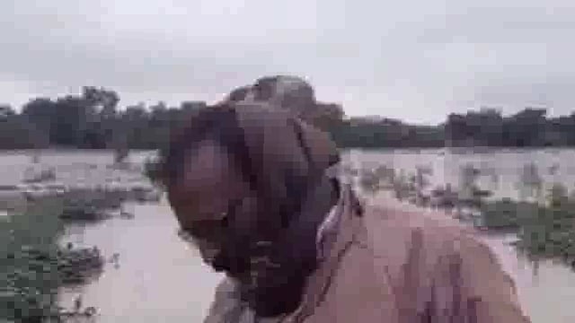 देवर्जन परिसरात शेतकरीचे नुकसान,शेतकरी बस्वराज रोडगे