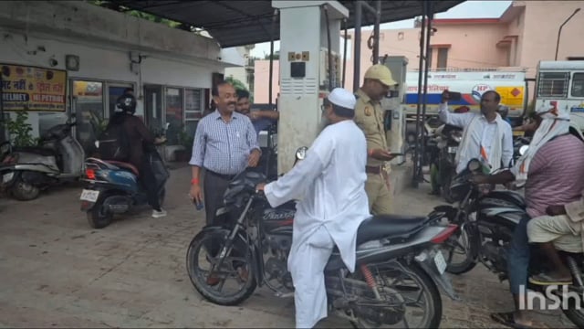 Bahraich.. नो हेलमेट नो फ्यूल रणनीति पर जनपद बहराइच शक्ति से होगा अमल 1 से 30 सितंबर तक जनपद में संचालित होगा अभियान