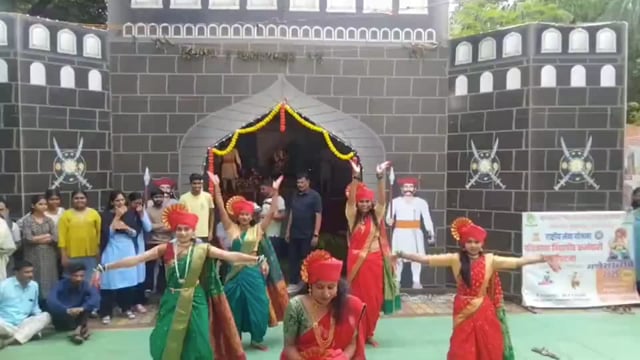 गोंडवाना विद्यापीठ गडचिरोली येथे रंगला तरी गणराया गजर