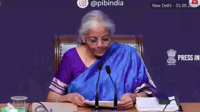 वाहनों और ऑटो पार्ट्स पर जीएसटी दरें कम

नई दिल्ली — वित्त मंत्री निर्मला सीतारमण ने कई प्रकार#politics