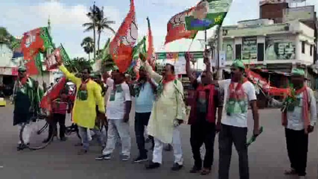 एनडीए द्वारा किए गए बिहार बंद का अमरपुर में  छिटपुट असर।