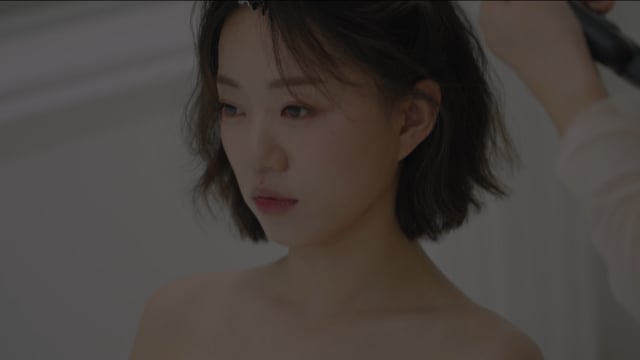 영상 썸네일