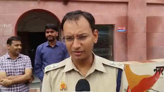 वरिष्ठ पुलिस अधीक्षक द्वारा बाढ़ प्रभावित गांव के लिए की गई सहयोग की अपील 
