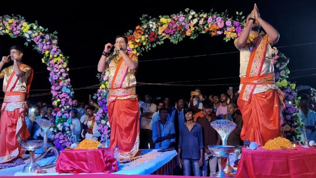भवन निर्माण मंत्री जयंत राज के सौजन्य से ज्येष्ठगौर नाथ महादेव मंदिर में महाआरती का हुआ आयोजन।