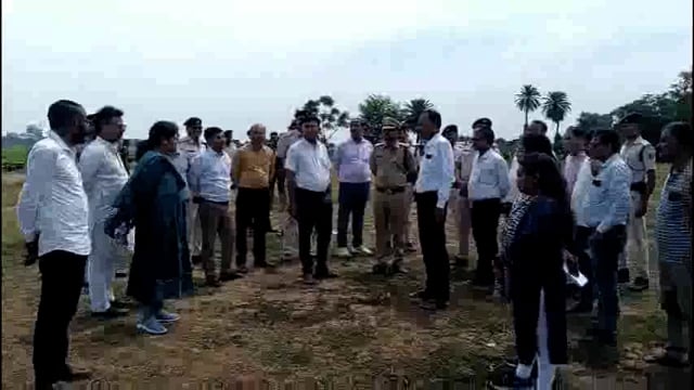 मुख्यमंत्री के आगमन को लेकर प्रशासनिक तैयारी जोरों पर, डीएम एवं एसपी ने डुमरामा मैदान  का किया निरीक्षण।