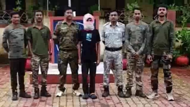 गडचिरोली पोलीस दलाने घेतले जहाल माओवादी ला ताब्यात पोलीस अधीक्षक निलोत्पल यांची माहीती