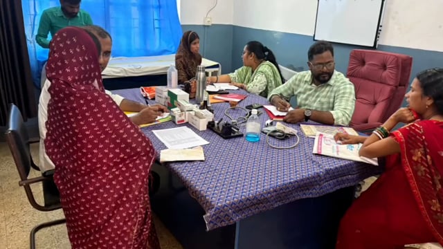 सामुदायिक स्वास्थ्य केंद्र चान्दन में शिविर लगाकर, कुल 376 गर्भवती महिलाओं की हुई प्रसव पूर्व स्वास्थ्य जांच