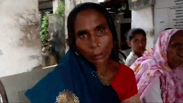 कलयुगी  बेटे ने अपने ही माँ को मारपीट कर किया जख्मी, पीएचसी में किया गया इलाज