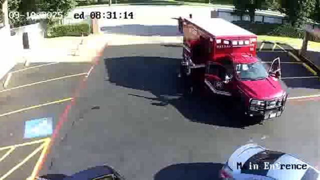 ➡️......अमेरिका के डलाश में भारतीय मूल के चंद्रमौली का सर उनके परिवार यानी पत्नी और बच्चों के सामने एक हत्यारे ने काटा 
सर को पैरों से फुटबॉल की तरह फेंका गया उसके बाद सर को उठाकर डस्टबिन में डाल दिया गया,
10 sep की घटना