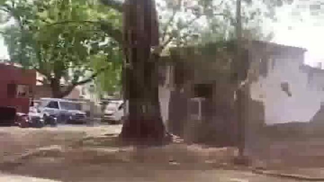 *जिला हरदोई में खुले आम ली जा रही रिश्वत* 
 *रिपोर्ट महाराज सिंह नेशनल मीडिया न्यूज़ शाहजहाँपुर

जिला हरदोई के अतरौली थाना के अंदर खुलेआम समाधान दिवस पर कानूनगो ,  नायब , तहसीलदार व थाना प्रभारी के मौजूदगी में खुले आम रिश्वत लेते दिख रहे प्रशासन के लोग पीड़ित कार्य से भी वंचित उच्चाधिकारी संज्ञान लें कार्यवाही करें