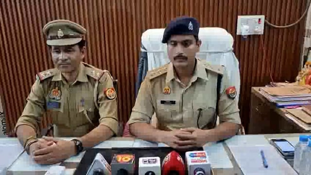 थाना ट्रोनिका सिटी पुलिस द्वारा चैकिंग के दौरान गैर राज्य से शराब की तस्करी करने वाले शातिर शराब  तस्कर को किया गिरफ्तार