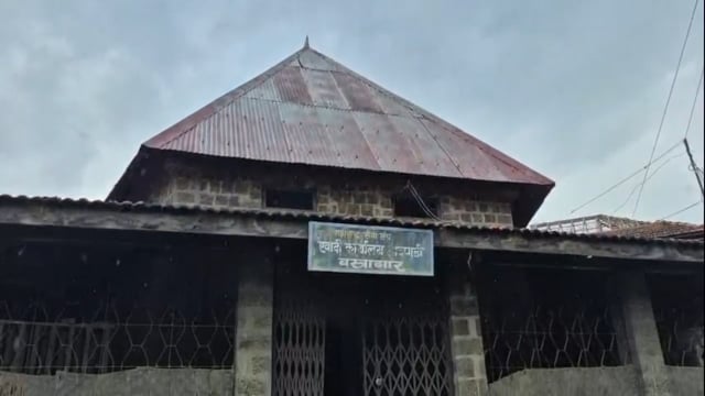 “आटपाडीचे खादी केंद्र बनेल जगाचे आकर्षण!
‘भारतीय संविधान खादी भवन’ करण्याची मागणी”