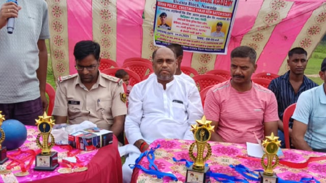 जर्रा बाबा मैदान में फिजिकल अकादमी का उद्घाटन, दौड़ प्रतिभागियों को मिला सम्मान