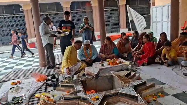 मेरठ हस्तिनापुर रोड स्थित कस्बा रामराज में विश्वकर्मा जयंती सनातन धर्म मंदिर परिसर में हर्षौल्लास से मनाई गई