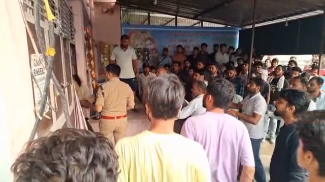 बीटेक की छात्रा की आग लगने से संदिग्ध परिस्थितियों में मौत परिजनों ने लगाया हत्या का आरोप