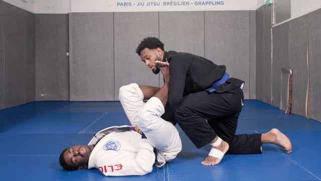 Scissor sweep
