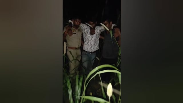 मथुरा के थाना महावन पुलिस ने अवैध हथियार फैक्ट्री का किया भंडाफोड़